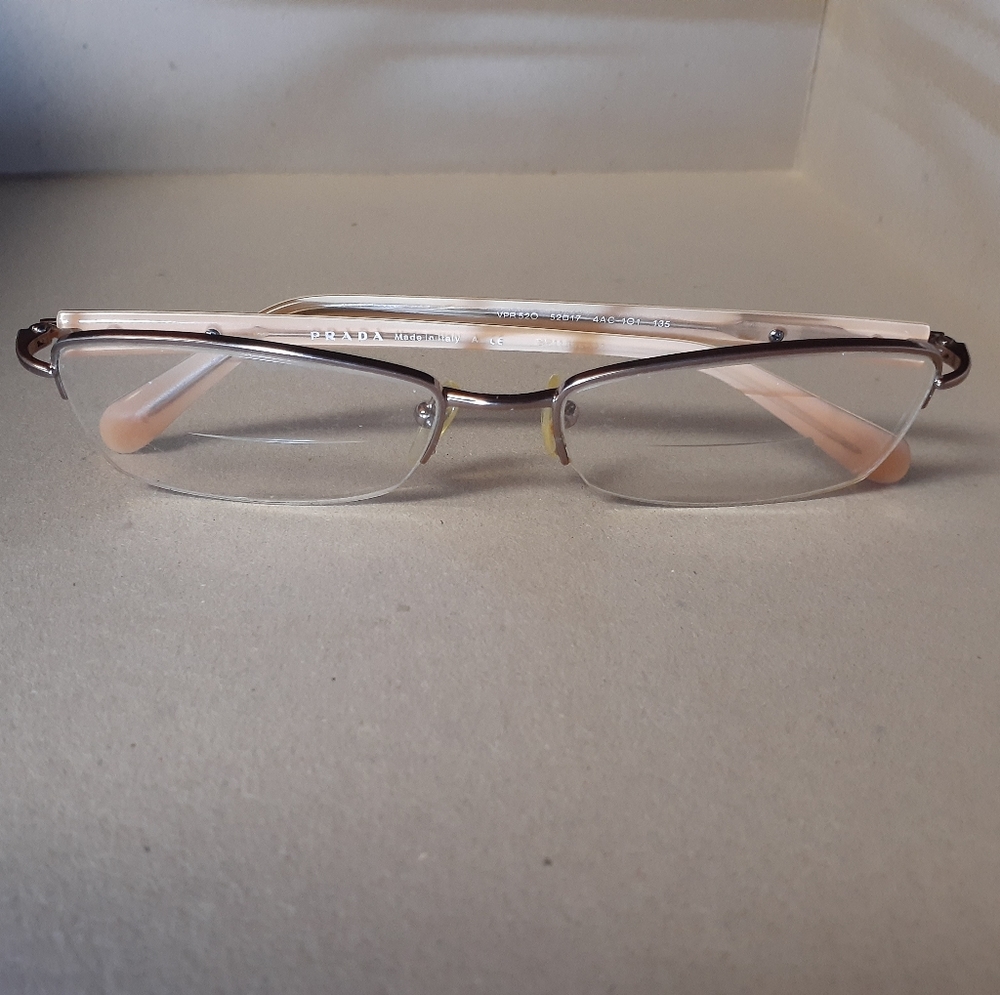 Prada frames